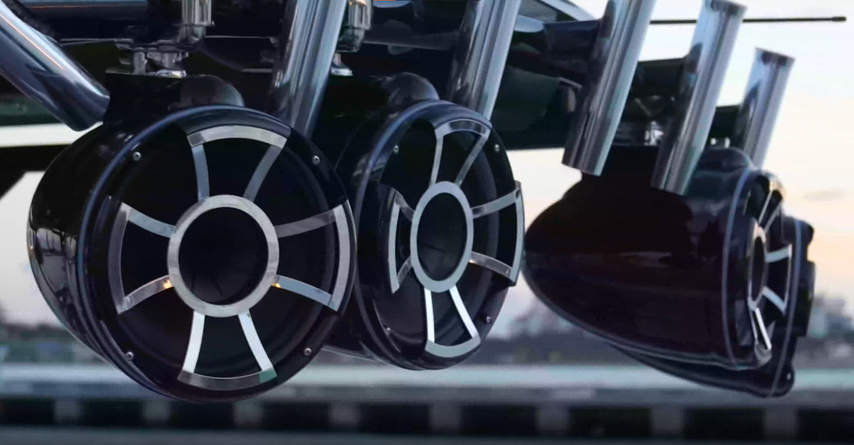 Speakers on a center console boat