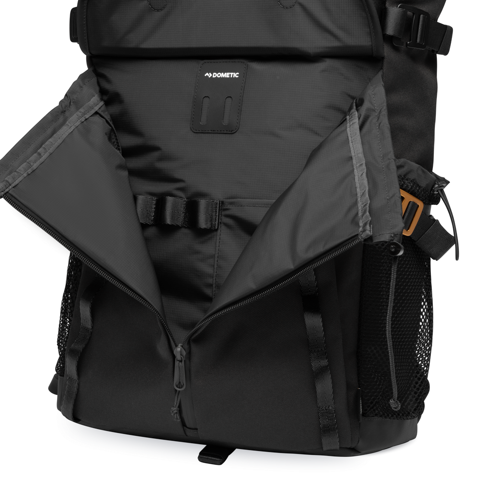 Dometic Unrestricted 24L Cooler Backpack in Slate, front view