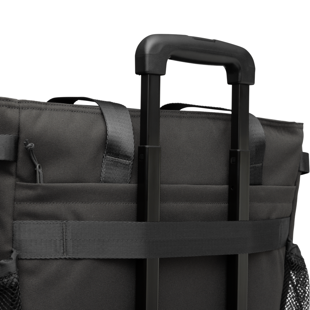 Dometic Unrestricted Tote XL in Slate, front view