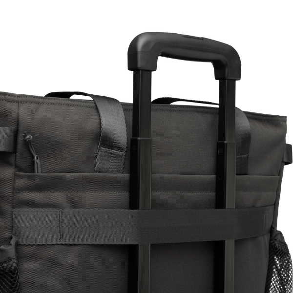 Dometic Unrestricted Tote XL in Slate, side view