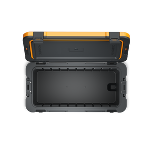 Dometic Recon Hardside 69L cooler in Glow, handle detail