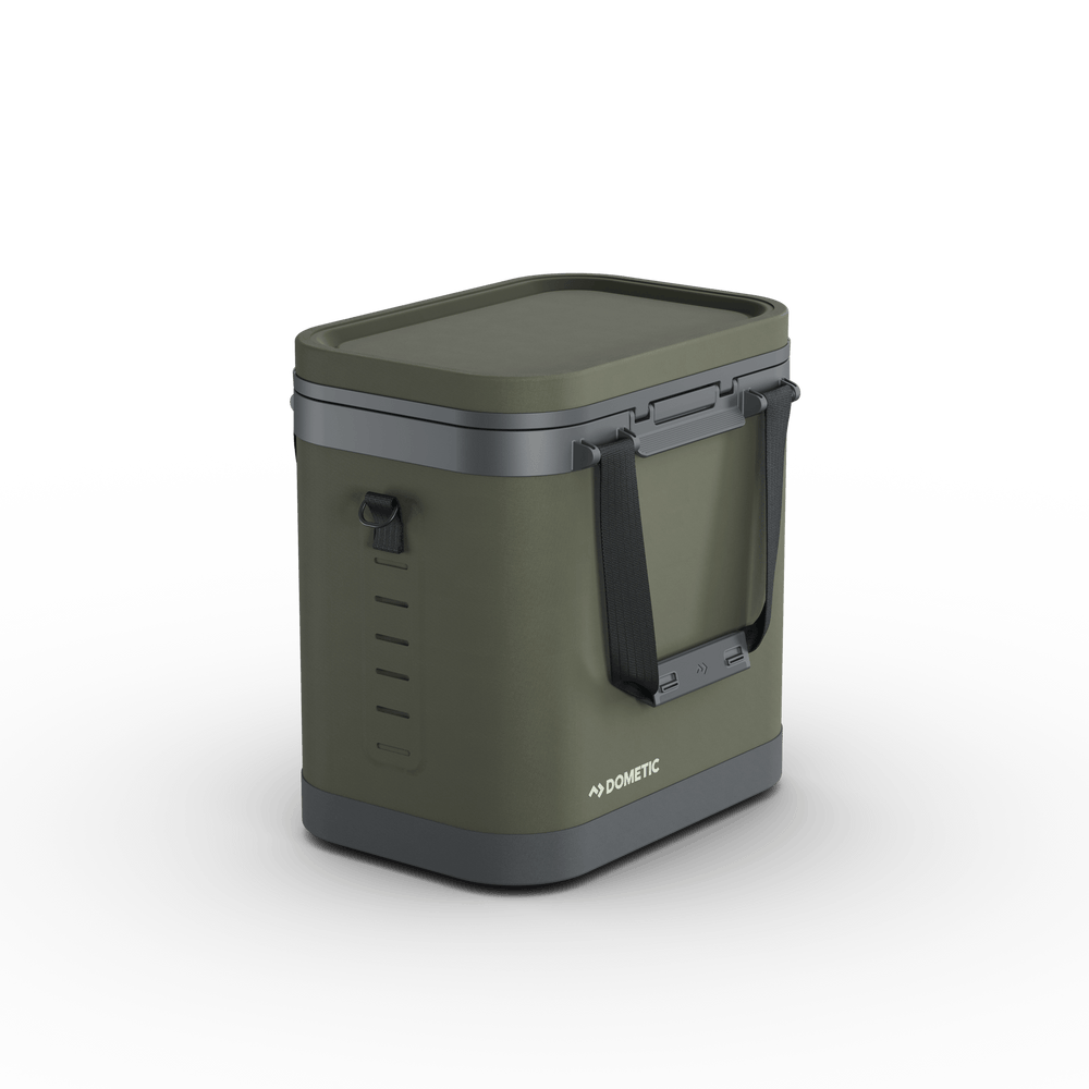 Dometic Recon Softside ZL Large soft cooler in Lichen, front view
