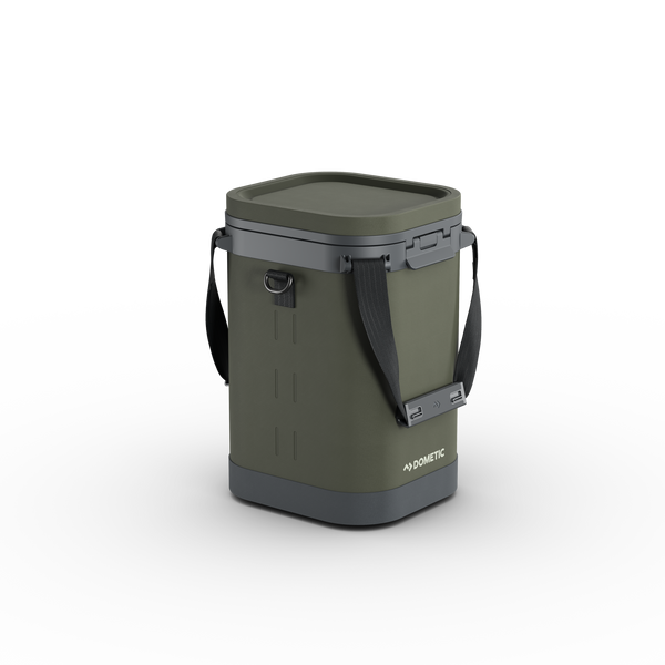 Dometic Recon Softside ZL Small soft cooler in Lichen, front view