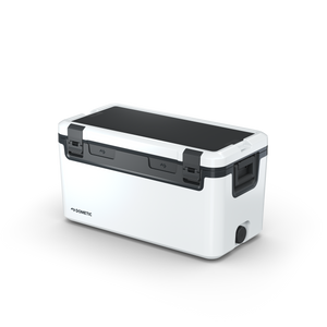 Dometic Recon Hardside 69L cooler in Frost, front view